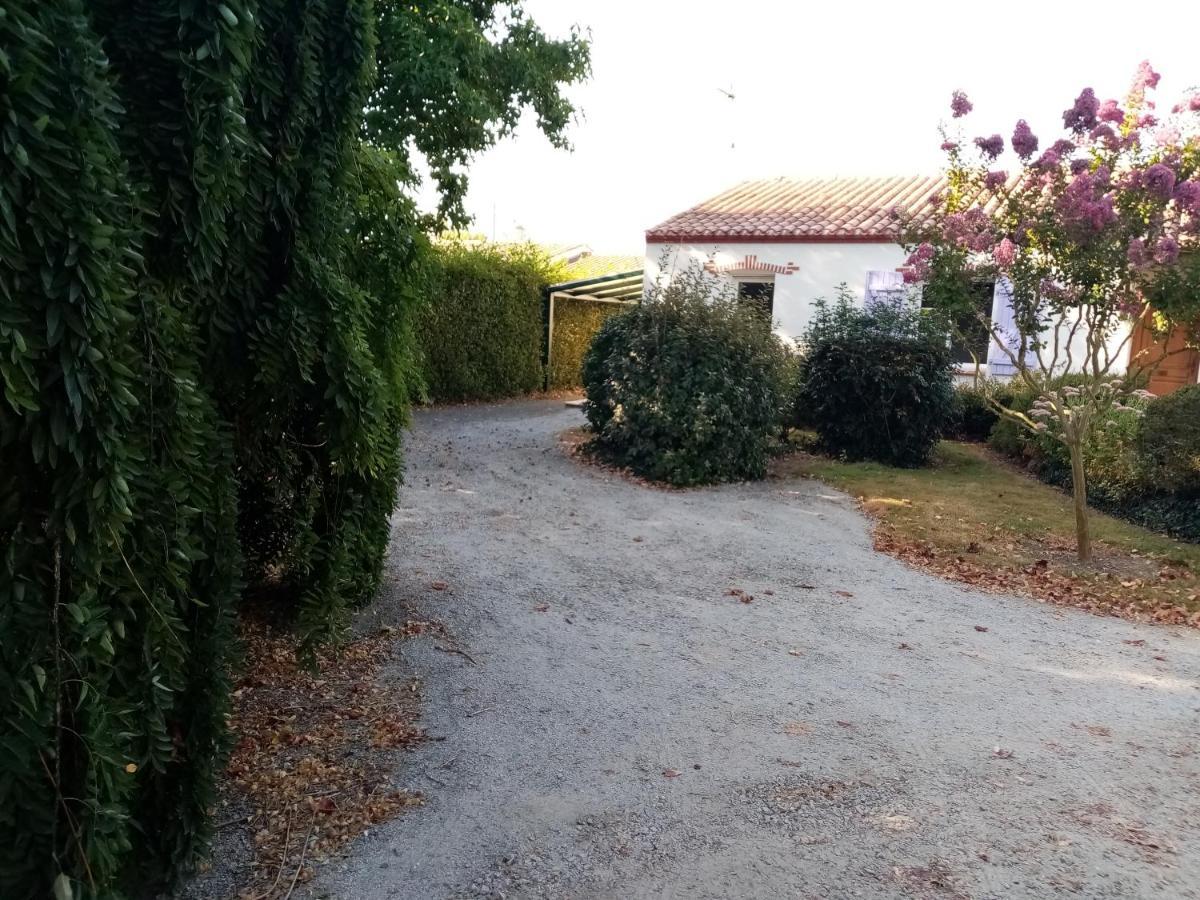 L'Eden Naturiste Spas Challans Bagian luar foto